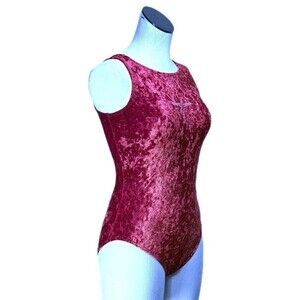 GK Elite VTG Crushed Velvet Leotard Embroidered Logo Cranberry Size AS Adult S